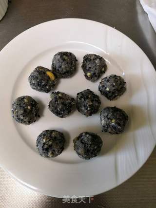 黑芝麻汤圆的做法步骤:3