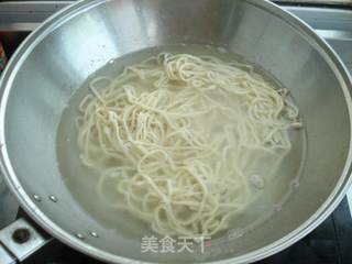 杏鲍菇肉酱面的做法步骤：12