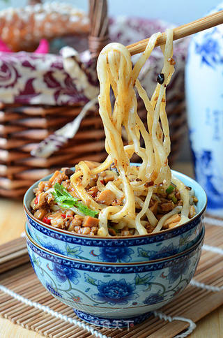 杏鲍菇肉酱面的做法步骤:14