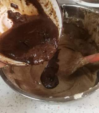 奶油巧克力蛋糕的做法步骤:11