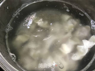 鲜肉大馄饨的做法步骤:9