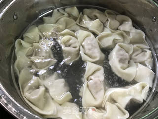 鲜肉大馄饨的做法步骤:10