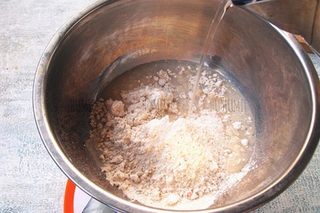 三蔬饺子的做法步骤:2
