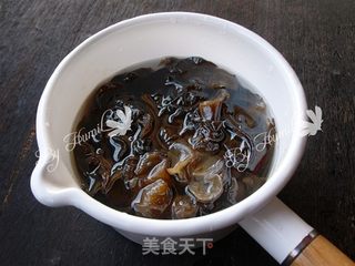 凉拌木耳的做法步骤:3