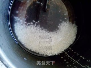 芹菜素粥的做法步骤：1