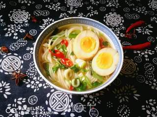 #团圆饭#鸡毛菜卤蛋清汤面的做法步骤:10