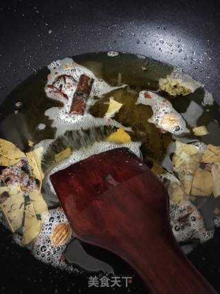 自制金银蒜蓉酱的做法步骤:7