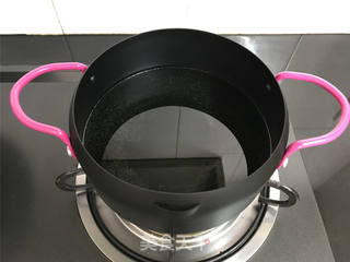 饺子皮版排叉的做法步骤:6