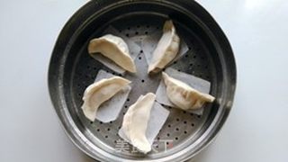 鲜肉蒸饺的做法步骤:8