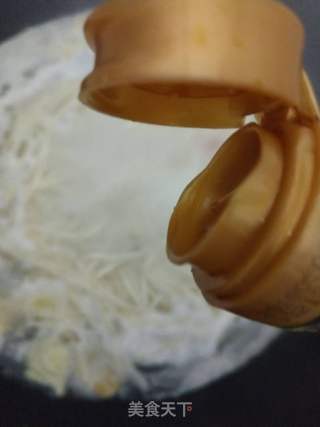 虾仁滑蛋面的做法步骤:6