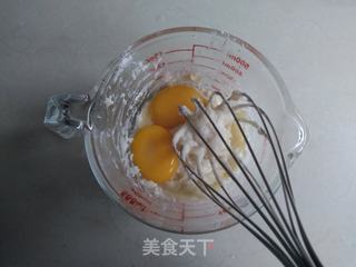 黑芝麻蒸蛋糕的做法步骤:4