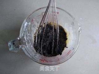 黑芝麻蒸蛋糕的做法步骤:6