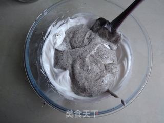 黑芝麻蒸蛋糕的做法步骤:10