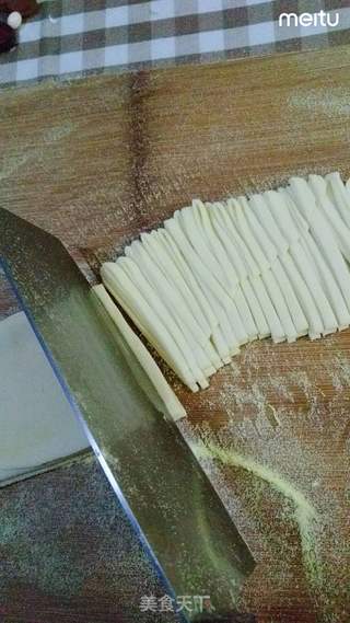 手擀炸酱面的做法步骤:7