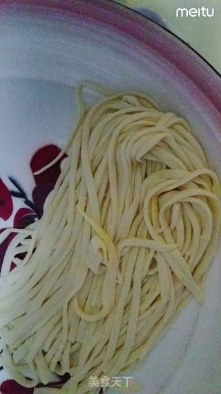 手擀炸酱面的做法步骤:8