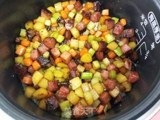 腊肉土豆焖饭的做法步骤:7