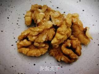 山药核桃紫米黑豆浆的做法步骤:2