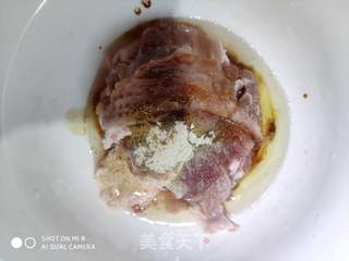 锅包肉的做法步骤:3