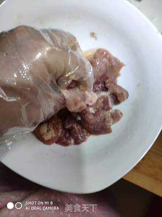 锅包肉的做法步骤:4
