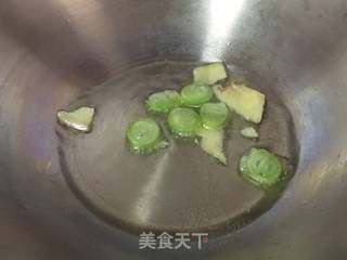 绣球秋葵的做法步骤：1