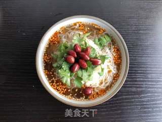 快手酸辣米粉的做法步骤:11