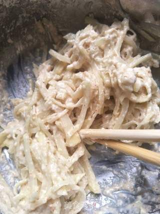 土豆丝小饼的做法步骤:5