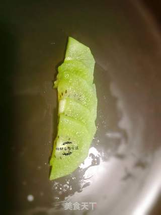 水果拼盘的做法步骤:3