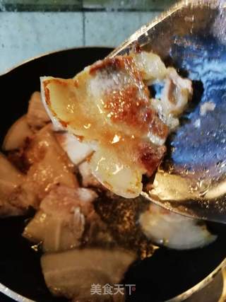 传统回锅肉的做法步骤:6