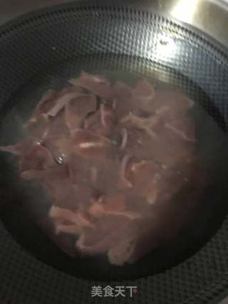 菠菜猪肝粥的做法步骤:8