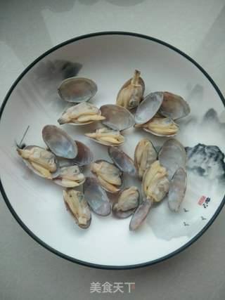 花蛤蒸蛋羹的做法步骤:3