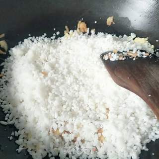 蛋炒饭的做法步骤:9