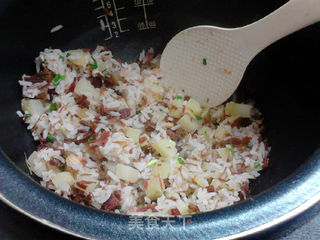 腊肉土豆焖饭的做法步骤:12