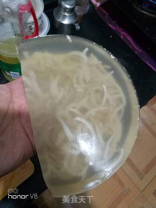 水晶猪皮冻的做法步骤:10