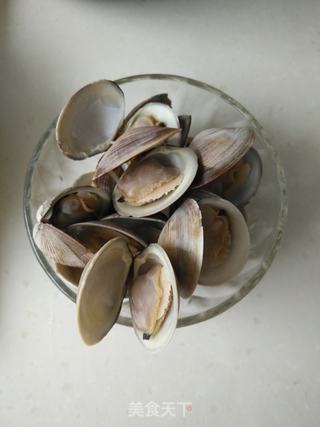 海鲜菌菇年糕汤的做法步骤:7