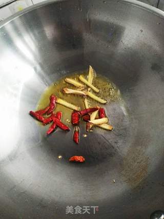 辣炒扇贝肉的做法步骤:7