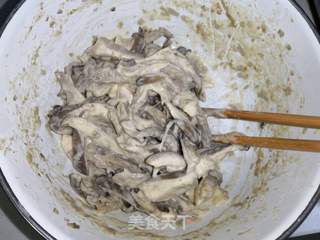 酥炸蘑菇的做法步骤:13