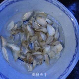 百合红枣小米粥的做法步骤:2