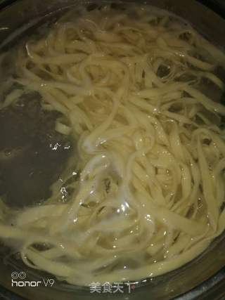 葱油手擀面的做法步骤:8