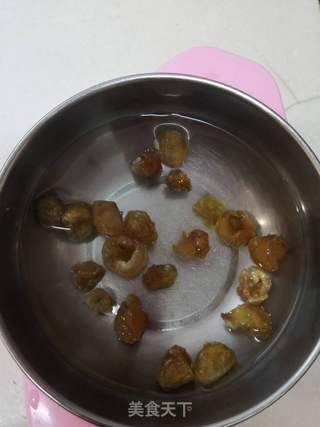桂圆大米粥的做法步骤:2