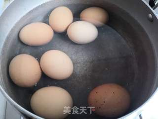 #啤酒卤蛋的做法图解2