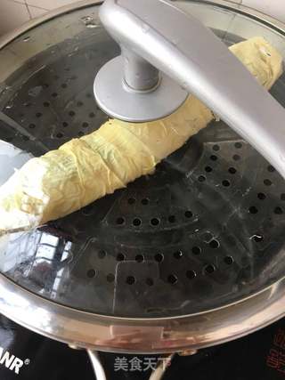 芹叶豆皮卷的做法步骤:9