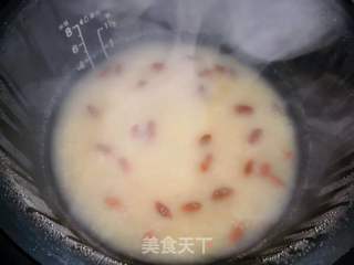 小米百合燕麦枸杞粥的做法步骤:6