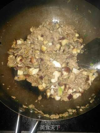 香菇肉酱的做法步骤:7