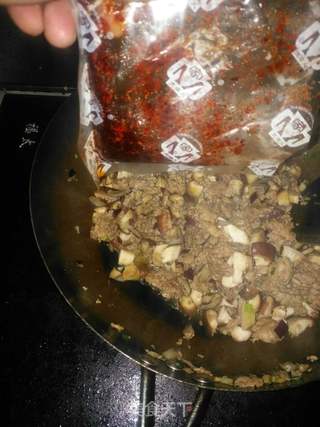 香菇肉酱的做法步骤:8
