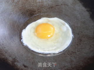 鸡蛋火腿三明治的做法步骤:5