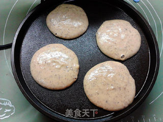 无粉菠萝蜜核松饼的做法步骤:7