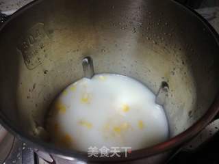玉米牛奶汁的做法步骤:3