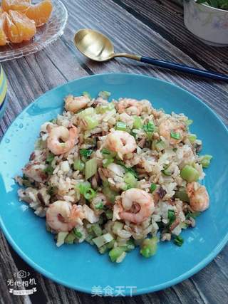 香菇芹菜.虾仁炒饭的做法步骤:18