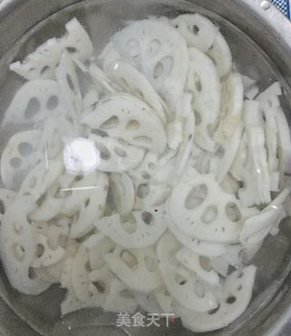 凉拌藕片的做法步骤:5