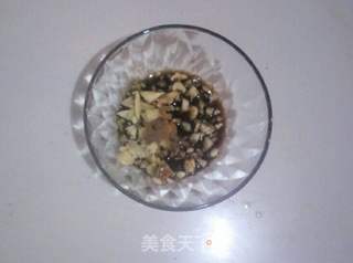 麻辣油拌菠菜的做法步骤:6